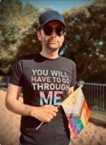 gay10.jpg