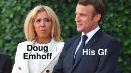 macron11.jpg