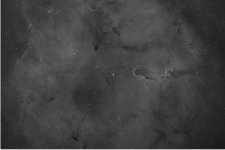masterLight_BIN-1_9600x6422_EXPOSURE-600.00s_FILTER-Ha_mono_(1)_autocrop.jpg