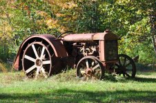 old_farm_tractor.jpg