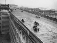 racetrack-rooftop-factory-italy (5).jpg