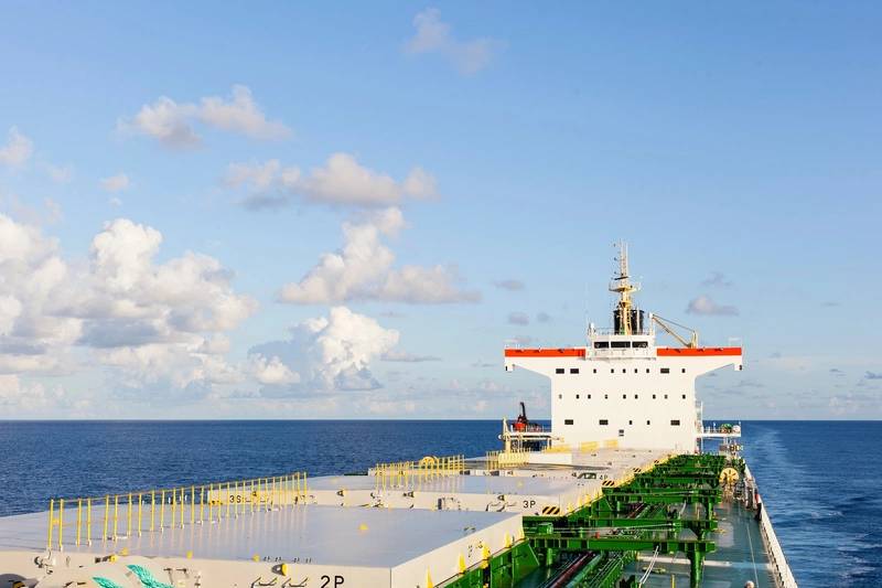 www.maritimeprofessional.com