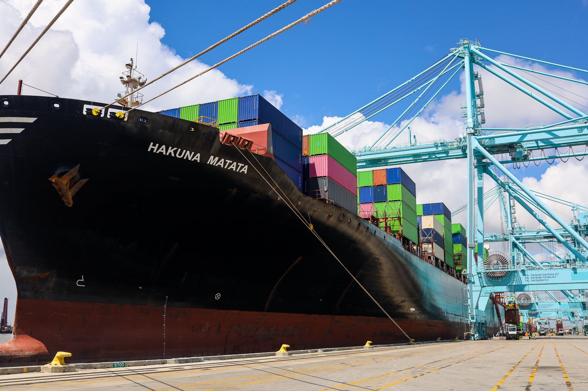 maritime-executive.com
