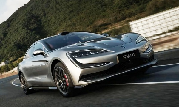 macsmotorcitygarage.com