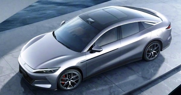 www.macsmotorcitygarage.com