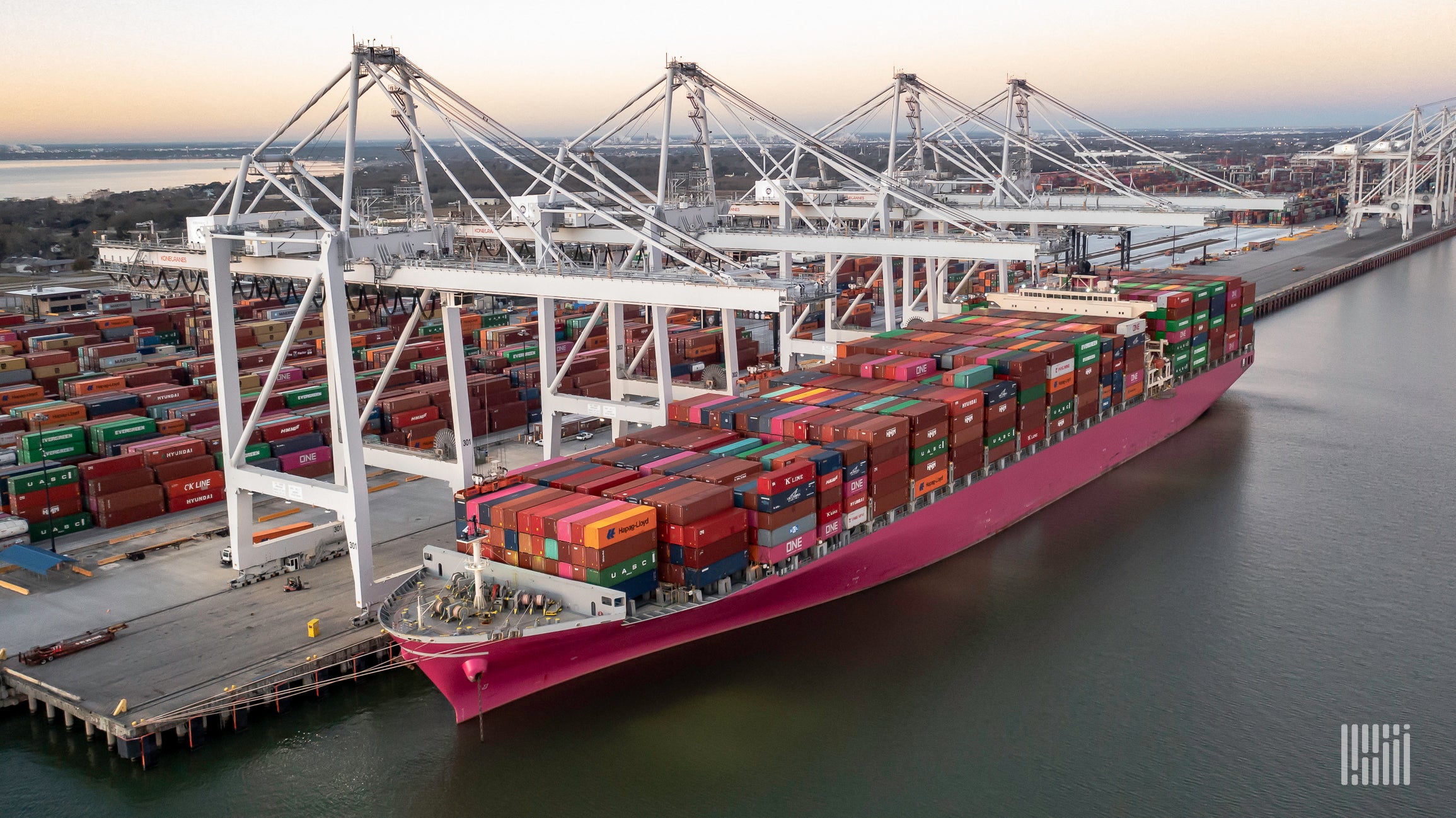 www.freightwaves.com